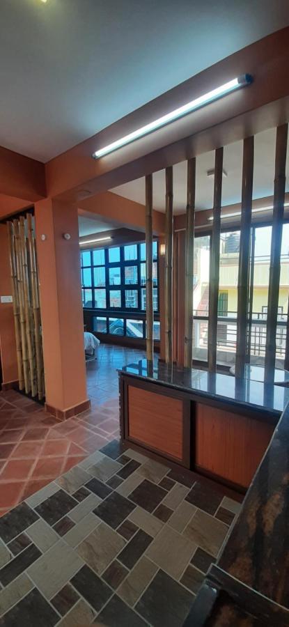 Looniva Guest House Lalitpur Ngoại thất bức ảnh