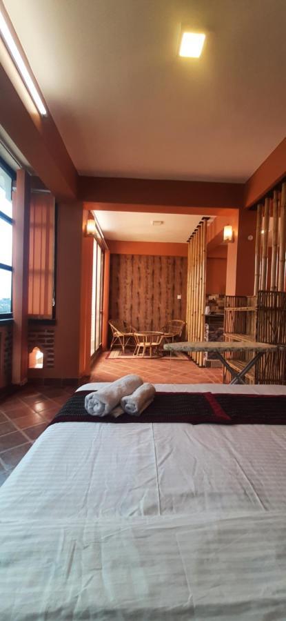 Looniva Guest House Lalitpur Ngoại thất bức ảnh