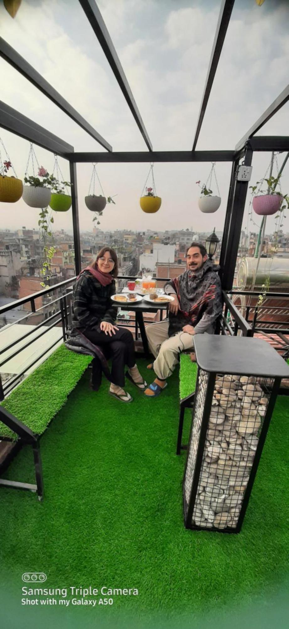 Looniva Guest House Lalitpur Ngoại thất bức ảnh